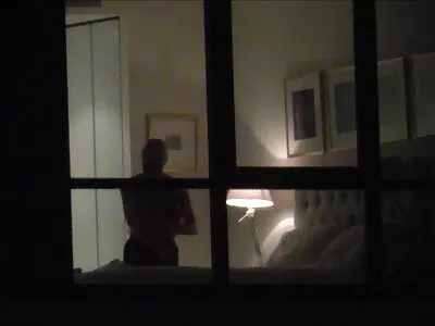 Reife blonde Schlampe von sexfilme mit frauen ab 40 einem jüngeren Typen gefickt