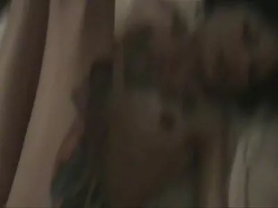 Wildes Ebenholzküken reitet einen fetten pornos mit frauen ab 40 weißen Dong