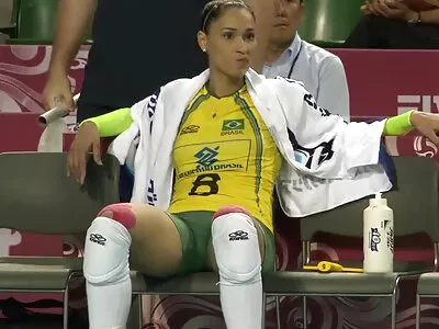 Blowjob von einer Süßen kostenlose pornofilme mit älteren frauen und Sex vor der Kamera