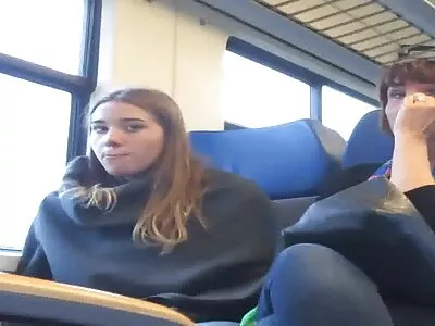 Hübsche brünette Milf Frau reife frauen pornos macht einen heißen Kopf und Mund abspritzen,!heiliger Fick!