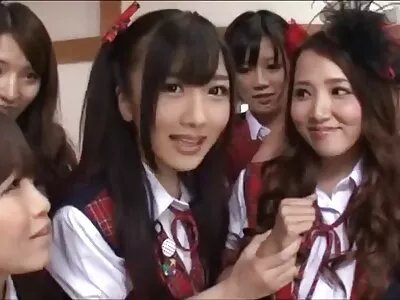 Ich bin allein zu Hause und kostenlose pornofilme mit reifen frauen geil