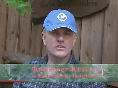 Babe dreht sich um und bekommt es in den reife frauen porno film Arsch