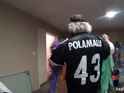 Nuttige pornos mit reifen frauen asiatische Schwanzlutscher in Aktion