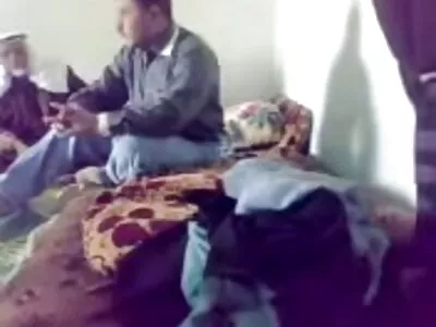 Sexy Blondine hat Analsex reife frauen pornos kostenlos und bekommt Creampie