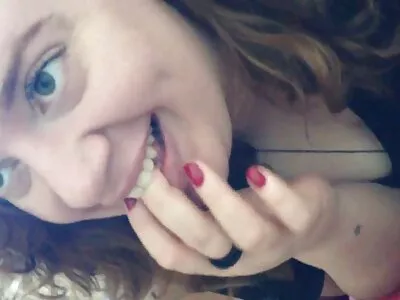 Mädchen pornos mit reifen frauen kostenlos befriedigt Jungs