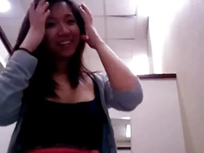 Babe mit großem Arsch pornofilme reifer frauen reitet schnell