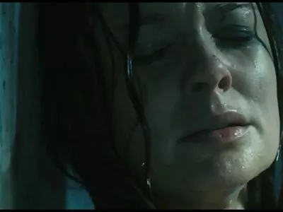 Heißes Mädchen kostenlose pornofilme von reifen frauen weiß, wie man ein Video macht