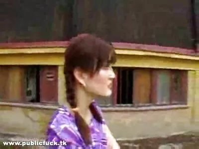 Blondes Luder pornofilme mit reifen frauen hat ihren Arsch gebohrt