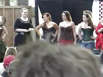 Sexy Frauen pornofilme frauen über 50 jahre gratis ohne anmelden haben einen Dreier