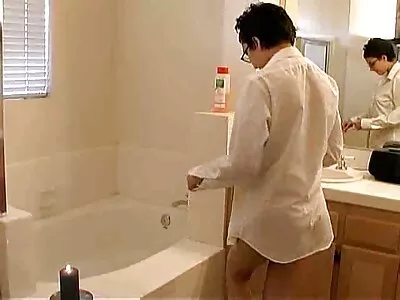 Teenie-Schönheit wird auf ihrer geschwollenen sexfilme mit frauen ab 50 Klitoris wahnsinnig