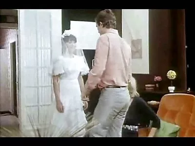 Teen lutscht reifen Schwanz in der reife frauen pornos Badewanne